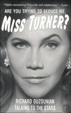 Bertrand.pt - Are You Trying To Seduce Me, Miss Turner?
