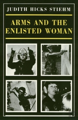 Bertrand.pt - Arms And The Enlisted Woman
