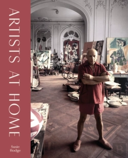 Bertrand.pt - Artists At Home