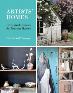Bertrand.pt - Artists' Homes