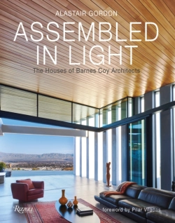 Bertrand.pt - Assembled In Light