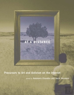 Bertrand.pt - At A Distance