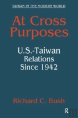Bertrand.pt - At Cross Purposes