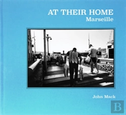 Bertrand.pt - At Their Home