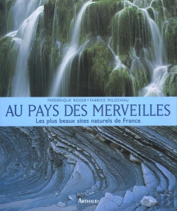 Bertrand.pt - Au Pays Des Merveilles