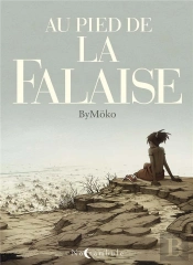 Au Pied De La Falaise