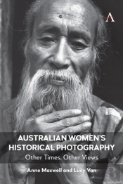 Australian Womenâ€™S Historical Photography