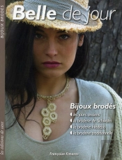 Belles De Jour - Bijoux Brodes