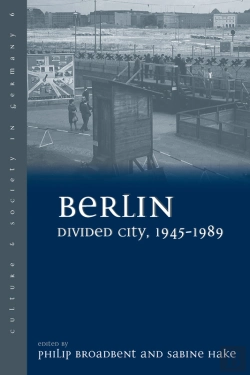 Bertrand.pt - Berlin Divided City, 1945-1989