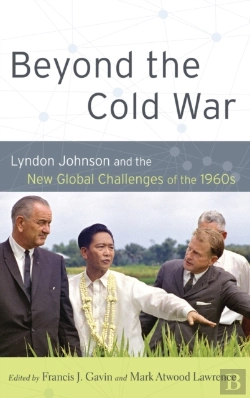 Bertrand.pt - Beyond The Cold War
