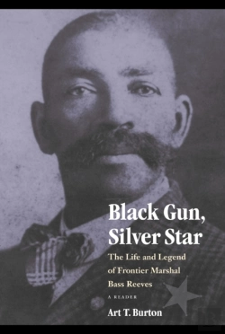 Bertrand.pt - Black Gun, Silver Star