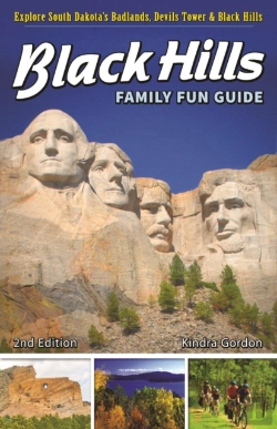 Bertrand.pt - Black Hills Family Fun Guide