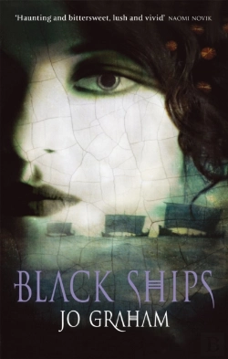 Bertrand.pt - Black Ships