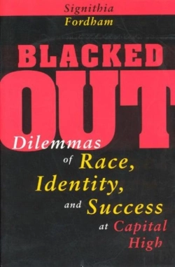 Bertrand.pt - Blacked Out