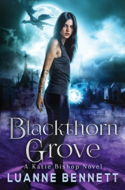 Bertrand.pt - Blackthorn Grove