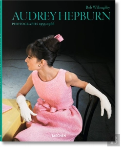 Bertrand.pt - Bob Willoughby, Audrey Hepburn ; Photographs 1953–1966