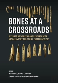 Bertrand.pt - Bones At A Crossroads