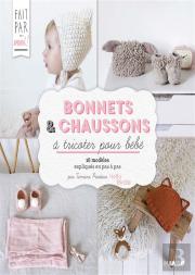 Bonnets Et Chaussons Pour Bebe Au Tricot