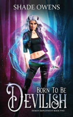 Bertrand.pt - Born To Be Devilish: A Snarky Urban Fant