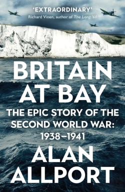 Bertrand.pt - Britain At Bay