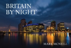 Bertrand.pt - Britain By Night