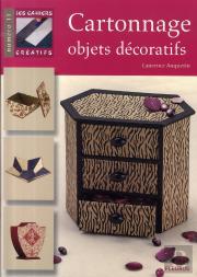 Cartonnage Objets Décoratifs