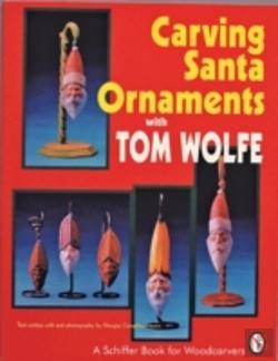 Bertrand.pt - Carving Santa Ornaments With Tom Wolfe