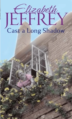 Bertrand.pt - Cast A Long Shadow