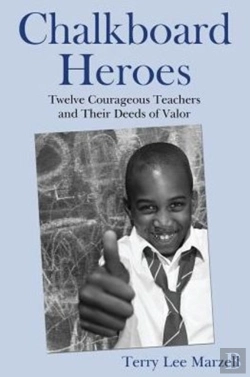 Bertrand.pt - Chalkboard Heroes