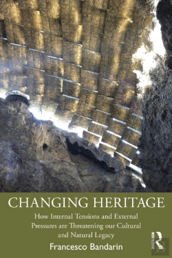 Bertrand.pt - Changing Heritage