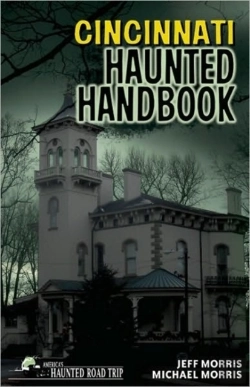 Bertrand.pt - Cincinnati Haunted Handbook