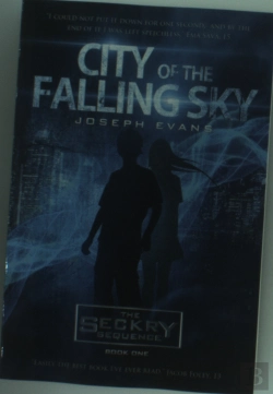 Bertrand.pt - City Of The Falling Sky  The Seckry Sequ
