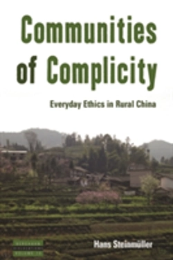 Bertrand.pt - Communities Of Complicity