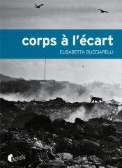 Corps À L'Écart