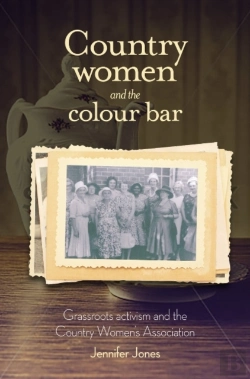 Bertrand.pt - Country Women And The Colour Bar