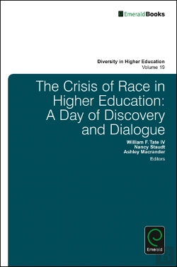 Bertrand.pt - Crisis Of Race In Higher Education