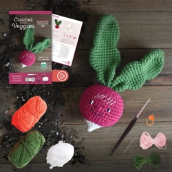 Bertrand.pt - Crochet Your Veggies Amigurumi Kit Radish