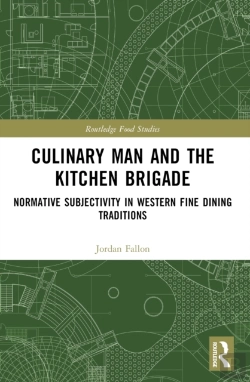 Bertrand.pt - Culinary Man And The Kitchen Brigade