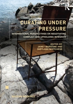 Bertrand.pt - Curating Under Pressure