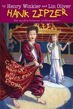 Bertrand.pt - Curtain Went Up, My Pants Fell Down #11