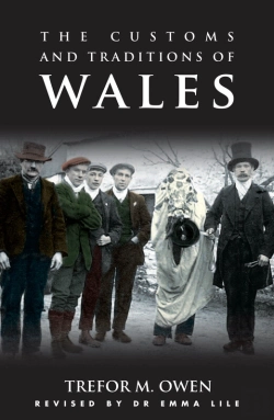 Bertrand.pt - Customs And Traditions Of Wales