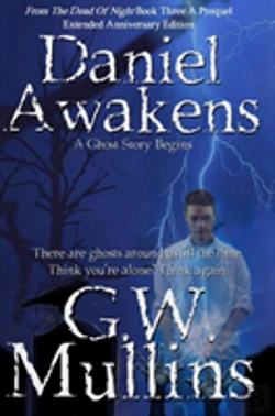 Bertrand.pt - Daniel Awakens A Ghost Story Begins Extended Edition