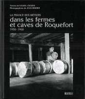 Dans Les Fermes Et Caves De Roquefort