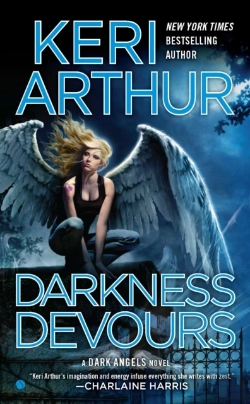 Bertrand.pt - Darkness Devours