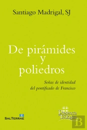 De Pirámides Y Poliedros