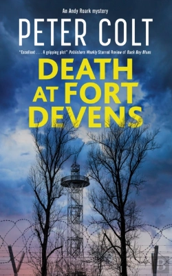 Bertrand.pt - Death At Fort Devens