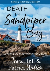 Death In Sandpiper Bay: A Riley Harper M