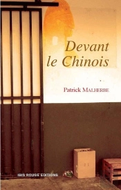 Devant Le Chinois