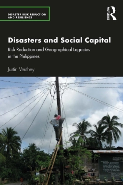 Bertrand.pt - Disasters And Social Capital