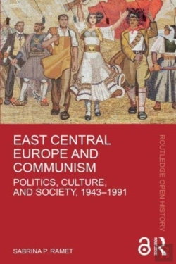 Bertrand.pt - East Central Europe And Communism